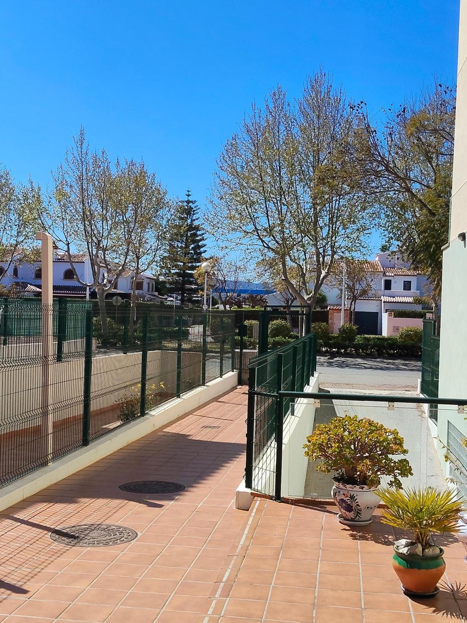 Relax En La Playa Apartment Jávea Екстериор снимка